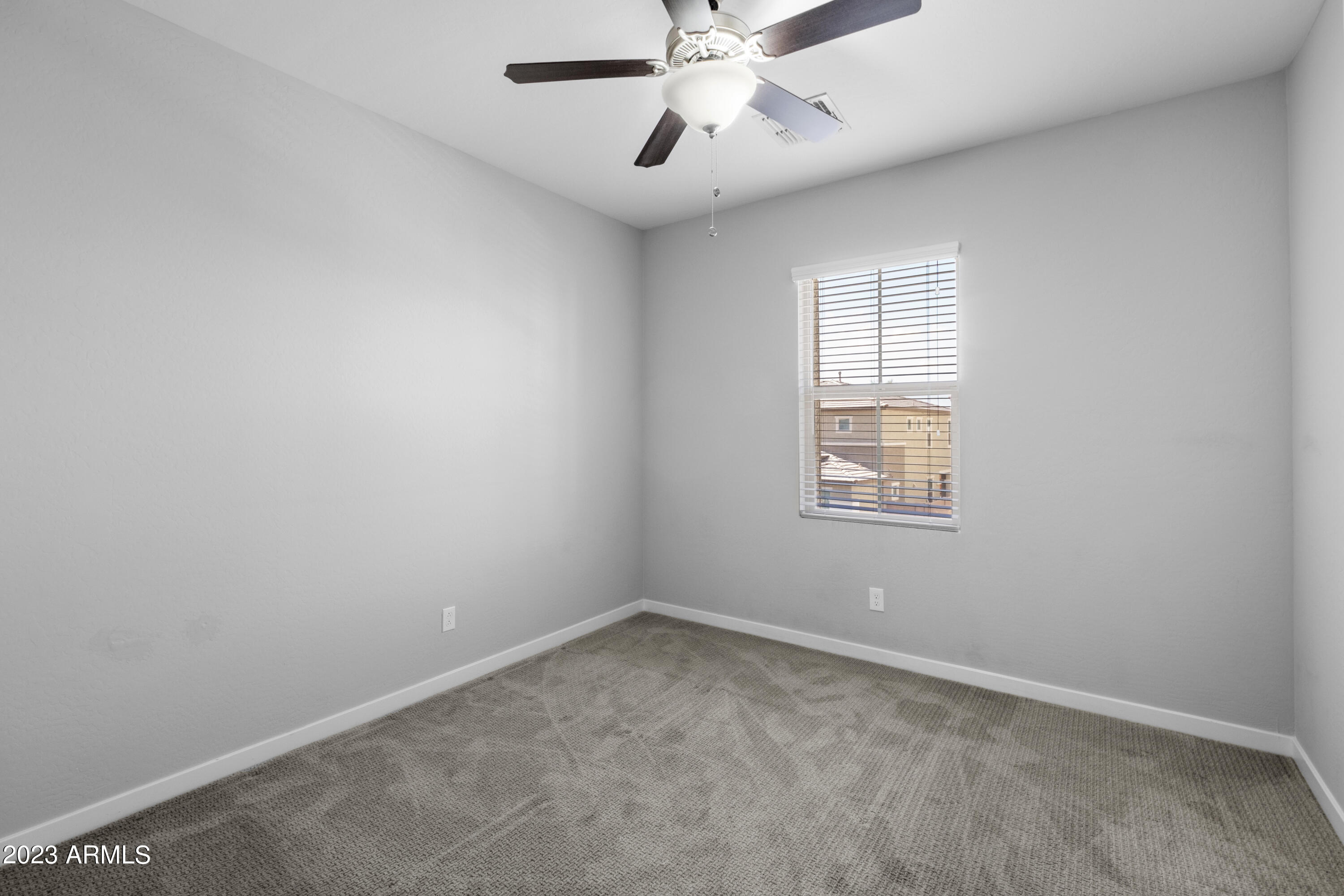 4717 E BARBARITA Avenue