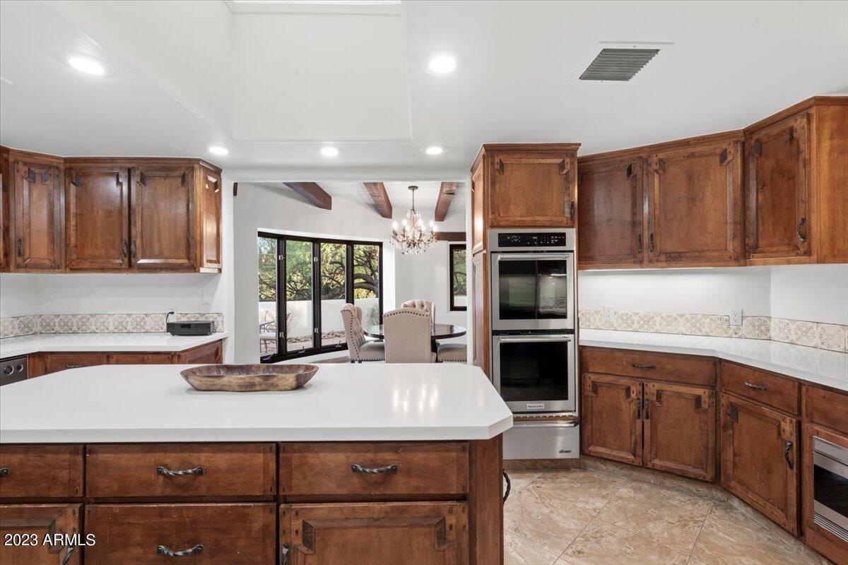 7719 E SLUMBER Street