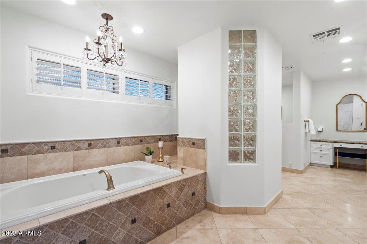 7719 E SLUMBER Street