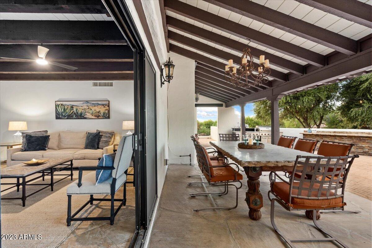 7719 E SLUMBER Street