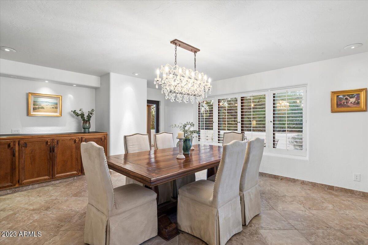 7719 E SLUMBER Street