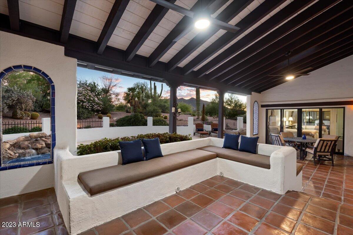 7719 E SLUMBER Street