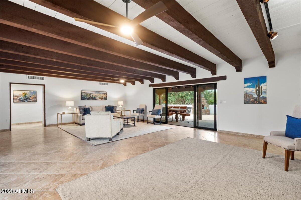 7719 E SLUMBER Street