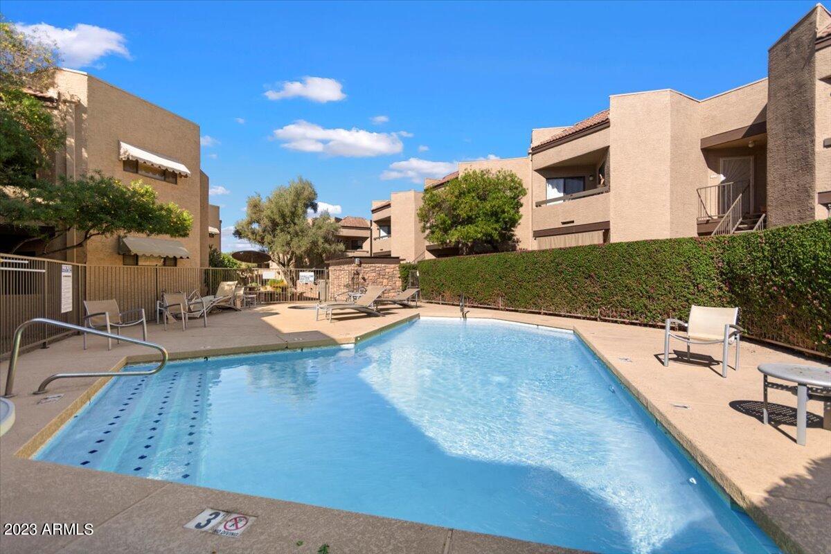 2228 N 52nd Street, 240