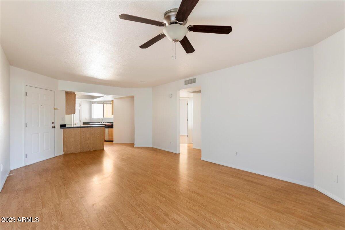 2228 N 52nd Street, 240