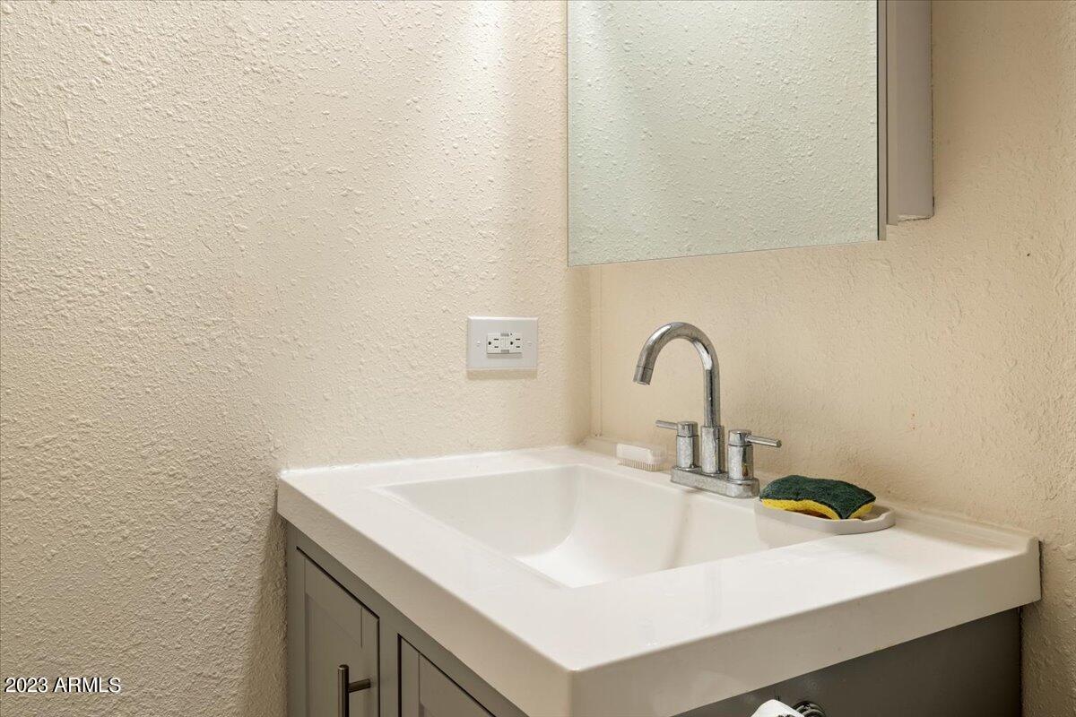 20574 E PARK VIEW Lane