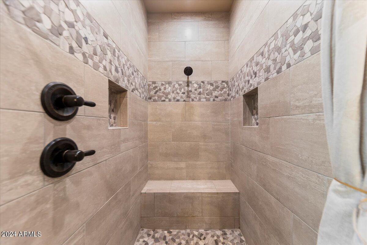 1190 W Center Street