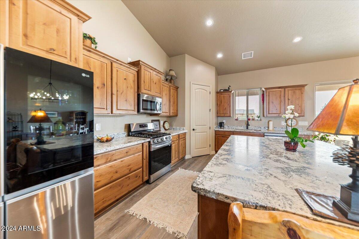 1190 W Center Street