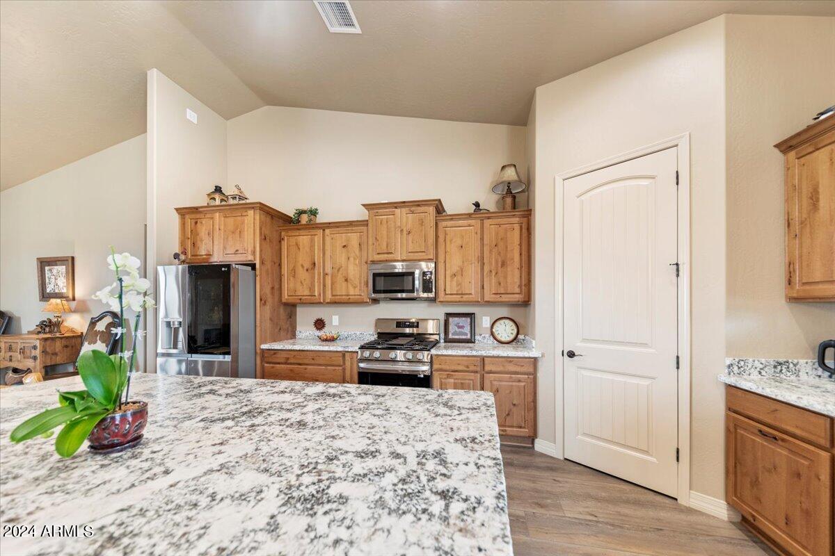 1190 W Center Street