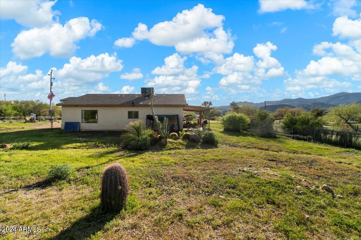 19400 E GREGORY Street