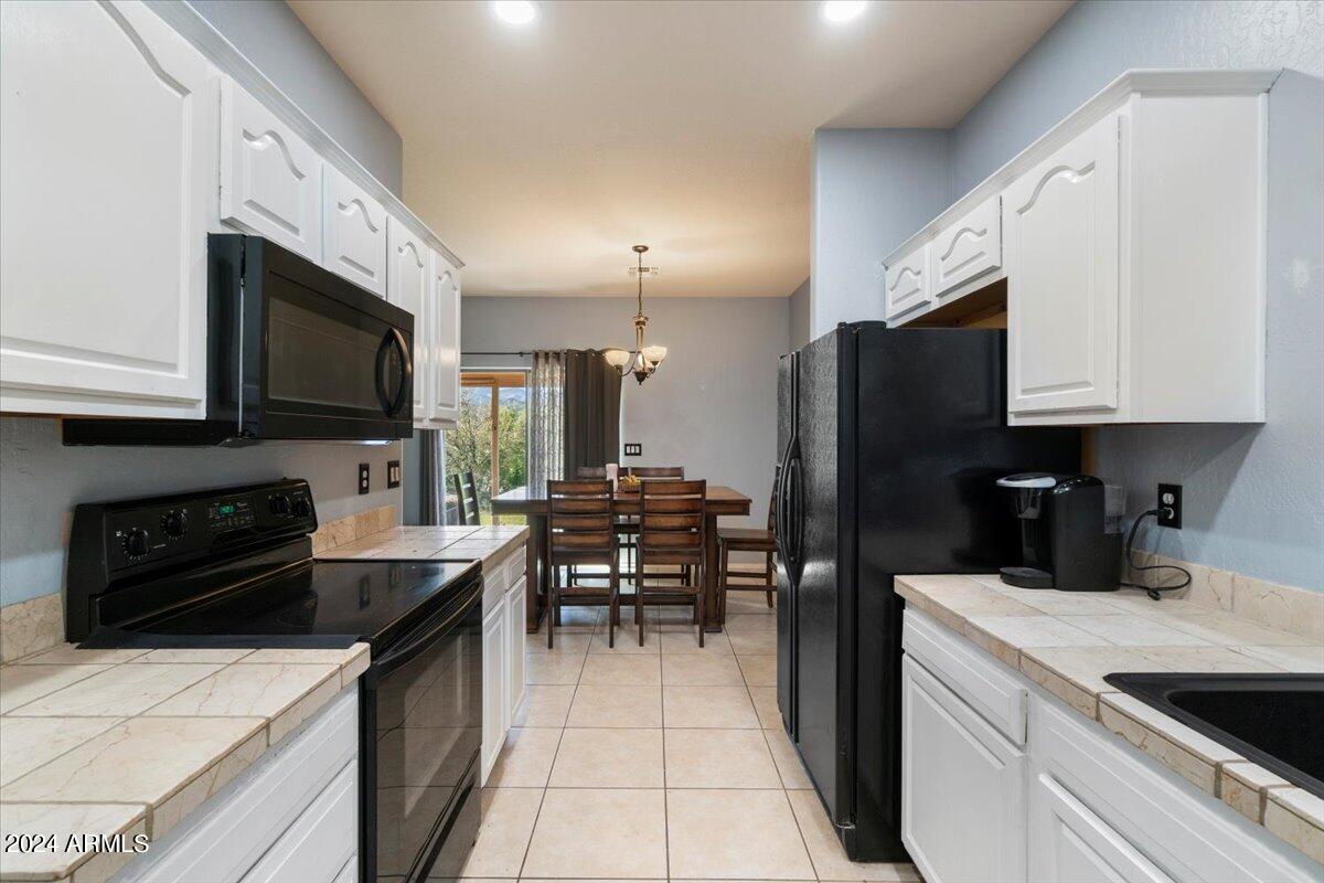 19400 E GREGORY Street