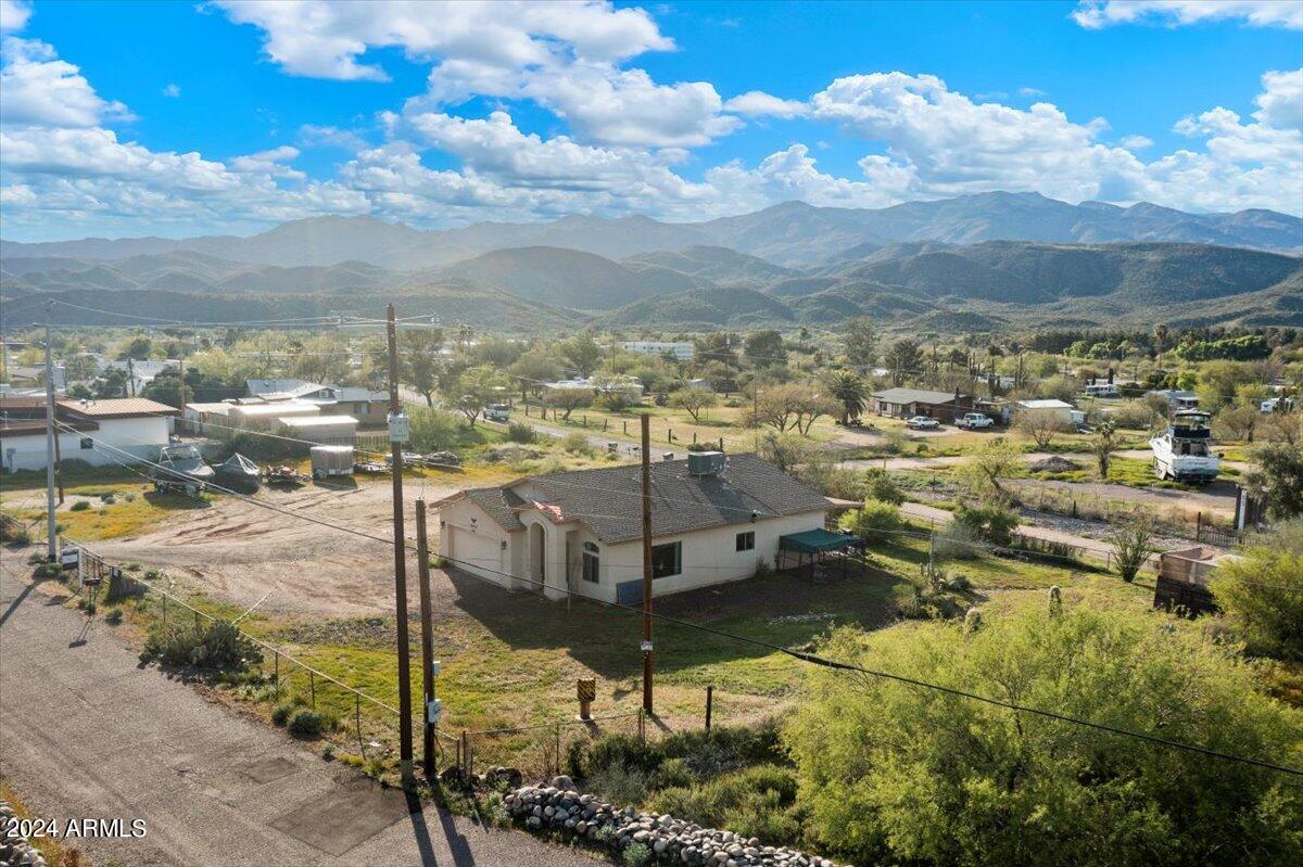 19400 E GREGORY Street