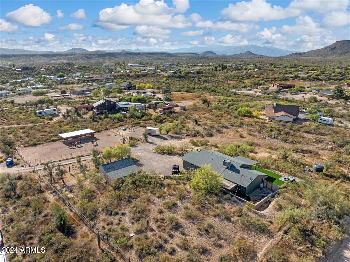 2316 W WHITE SPAR Road