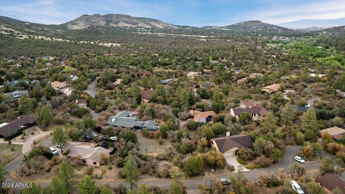 16 Highland Terrace, 85