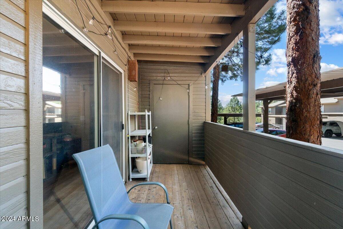 1185 W UNIVERSITY Avenue, 148