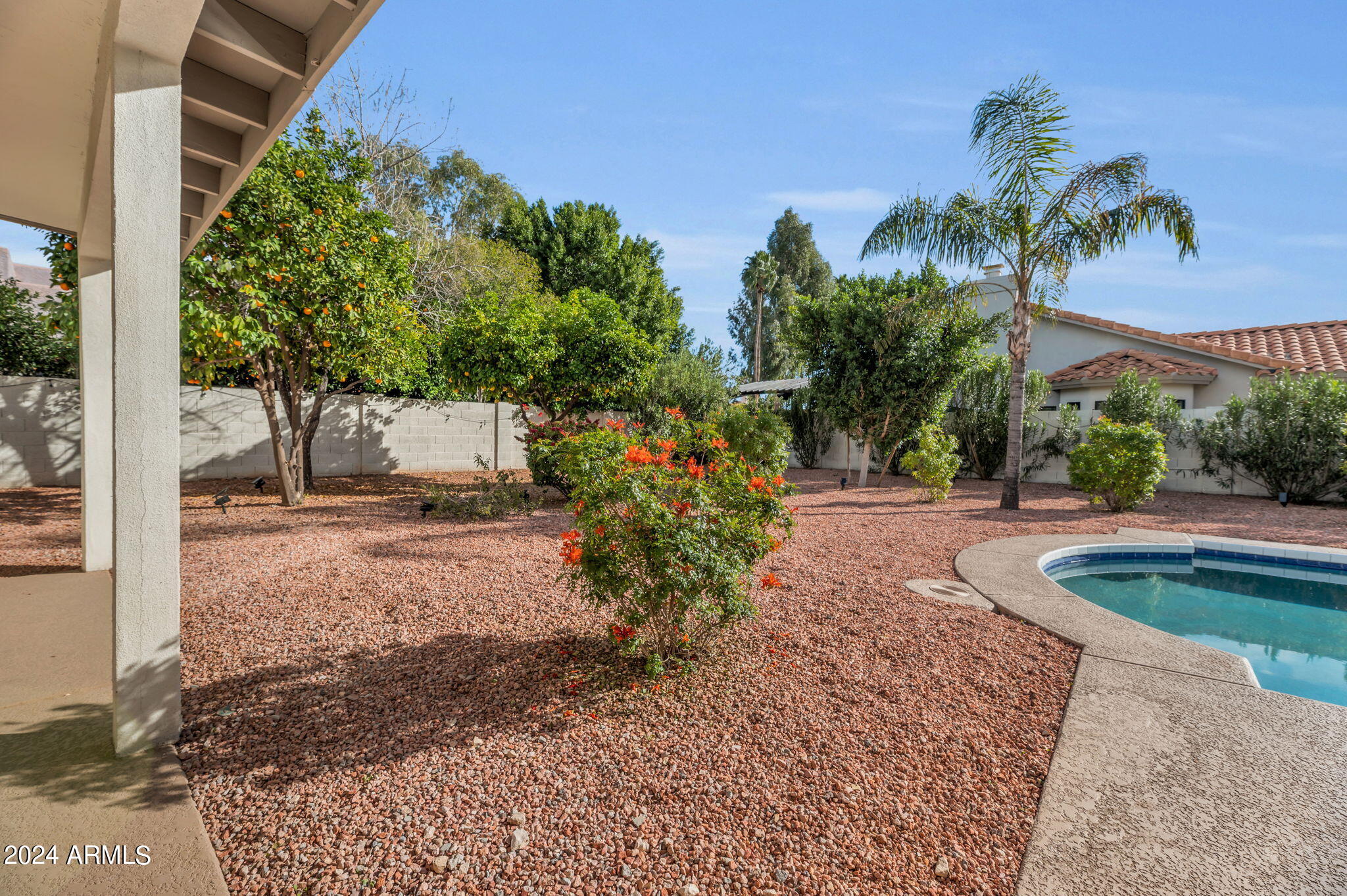 10207 E SAN SALVADOR Drive