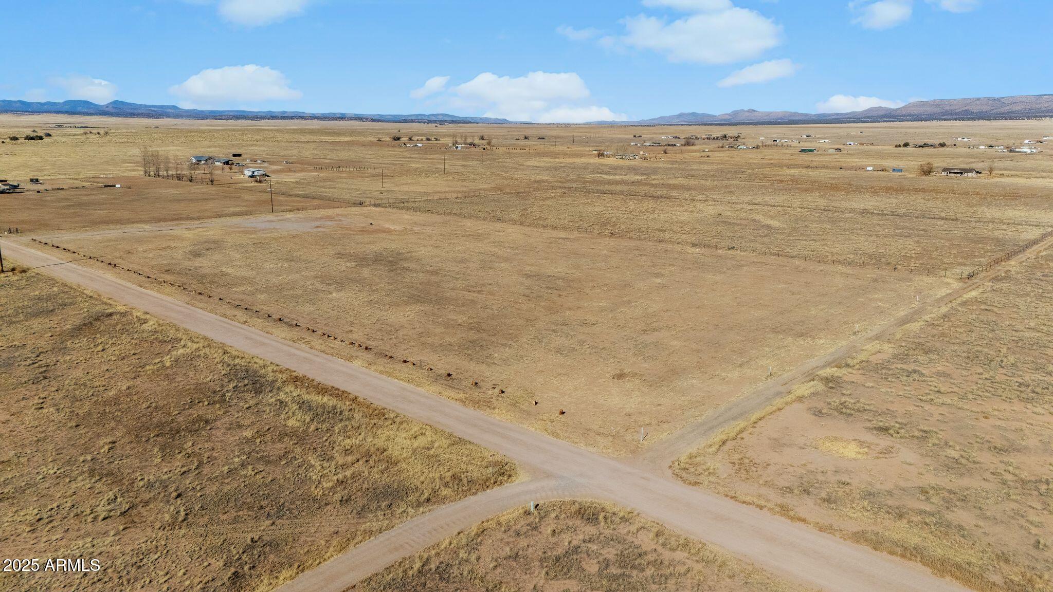 4400 W Robbie Lane, 303-05-103A