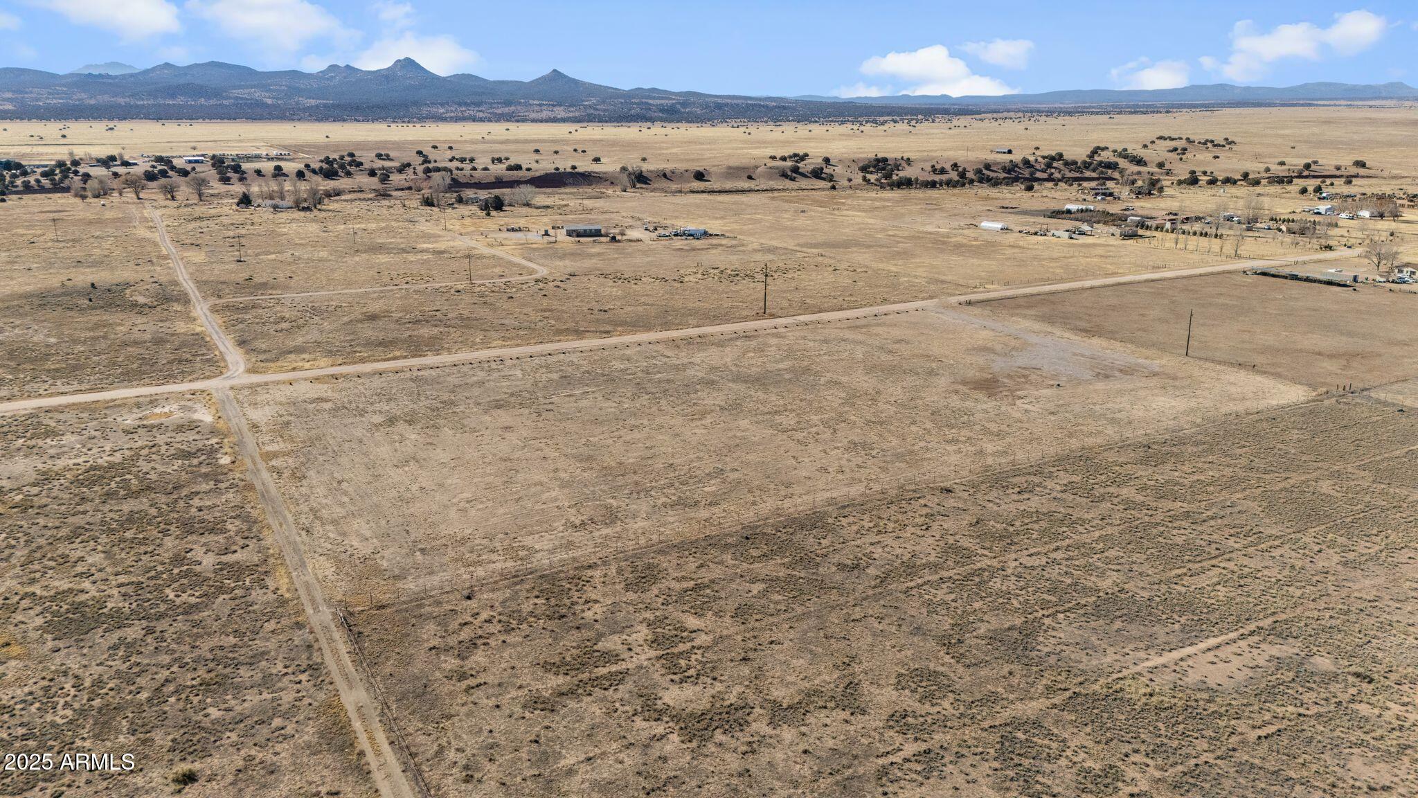 4400 W Robbie Lane, 303-05-103A