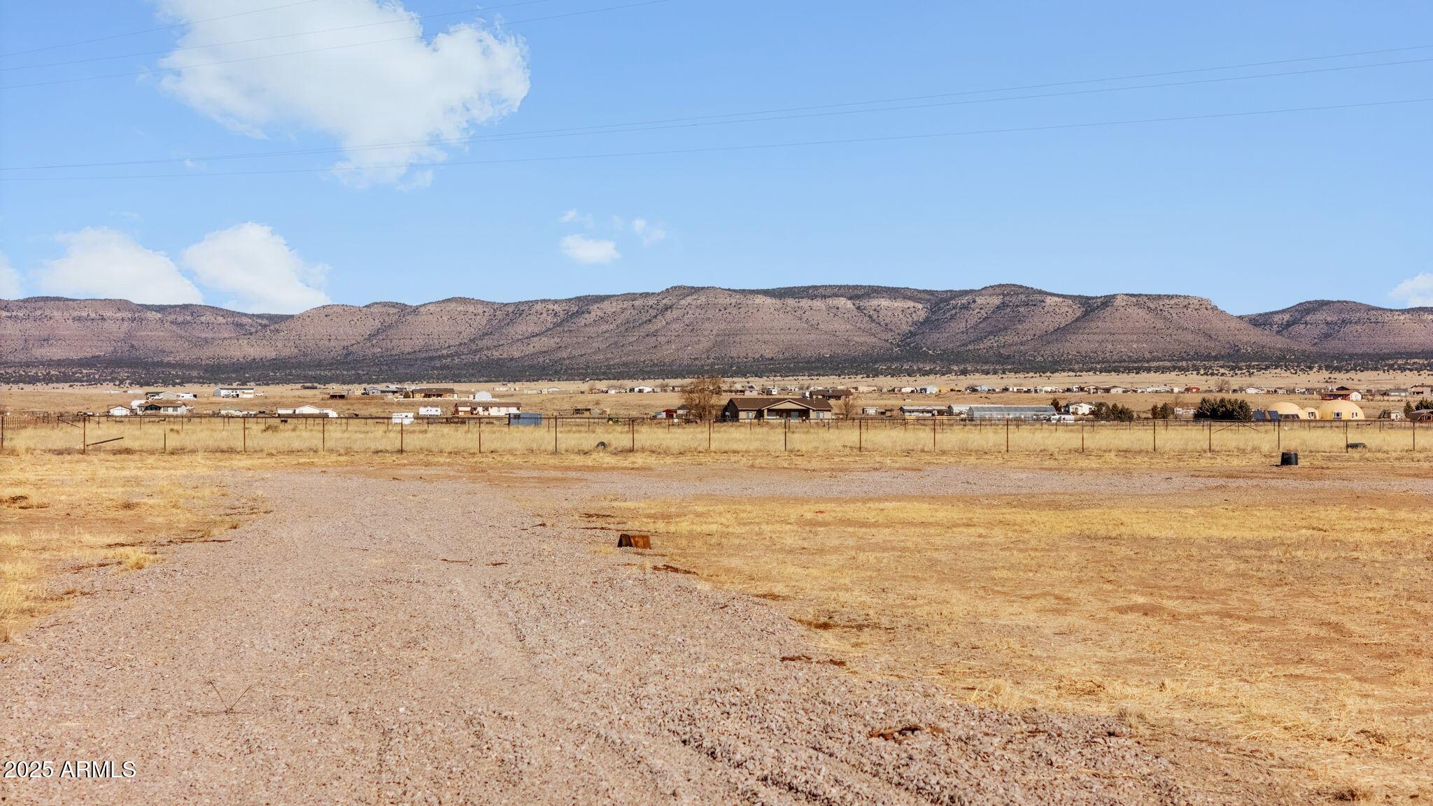 4400 W Robbie Lane, 303-05-103A