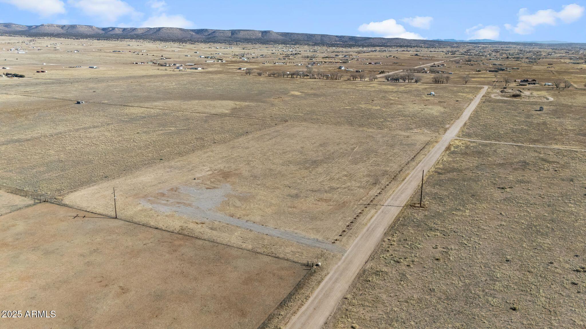 4400 W Robbie Lane, 303-05-103A