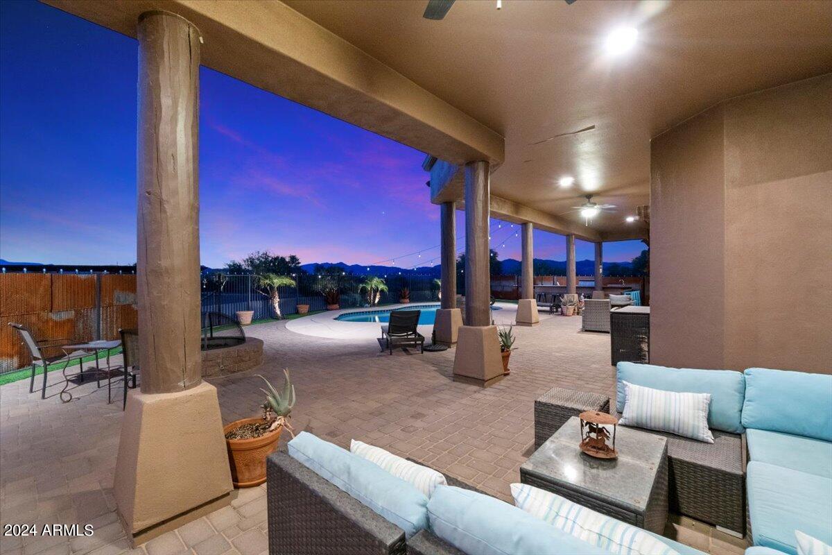 16414 E Pinnacle Vista Drive