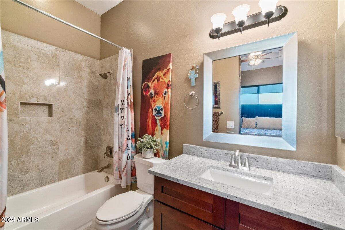 16414 E Pinnacle Vista Drive