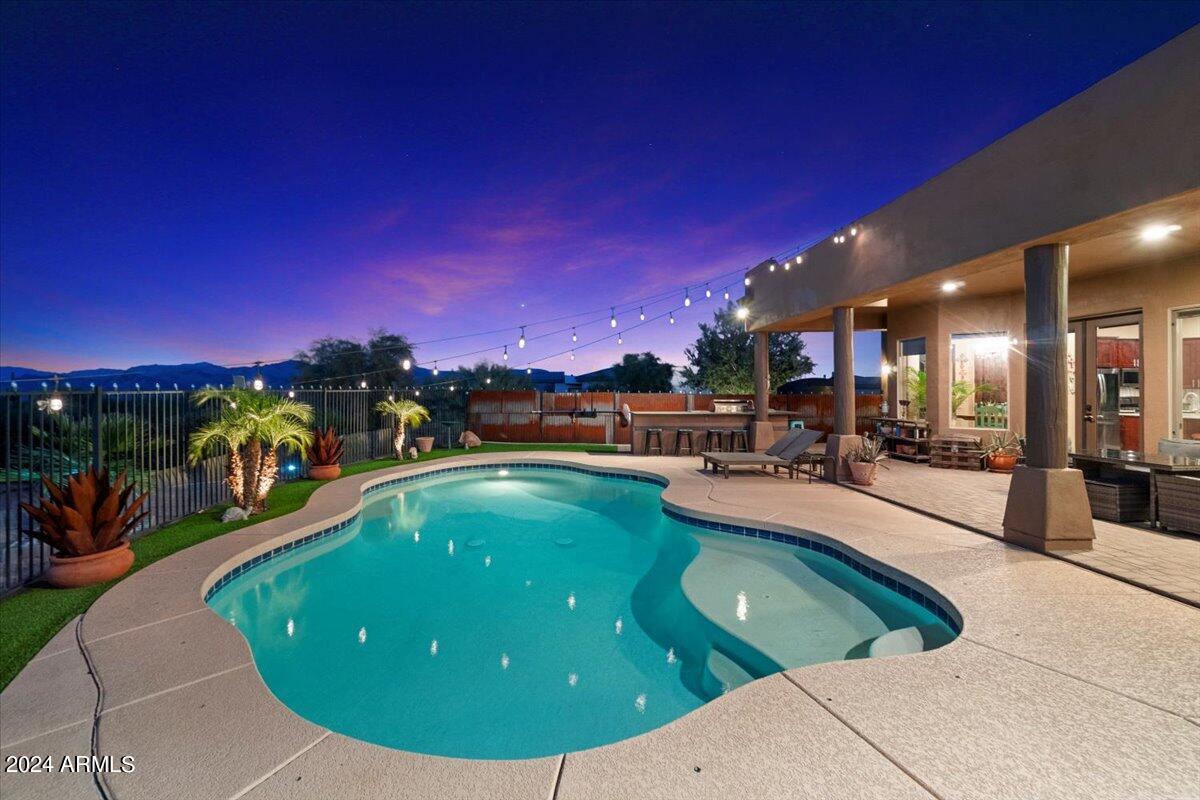 16414 E Pinnacle Vista Drive