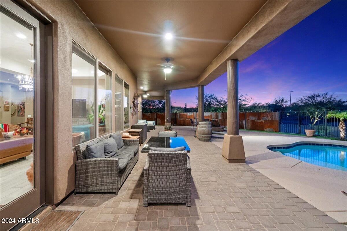 16414 E Pinnacle Vista Drive