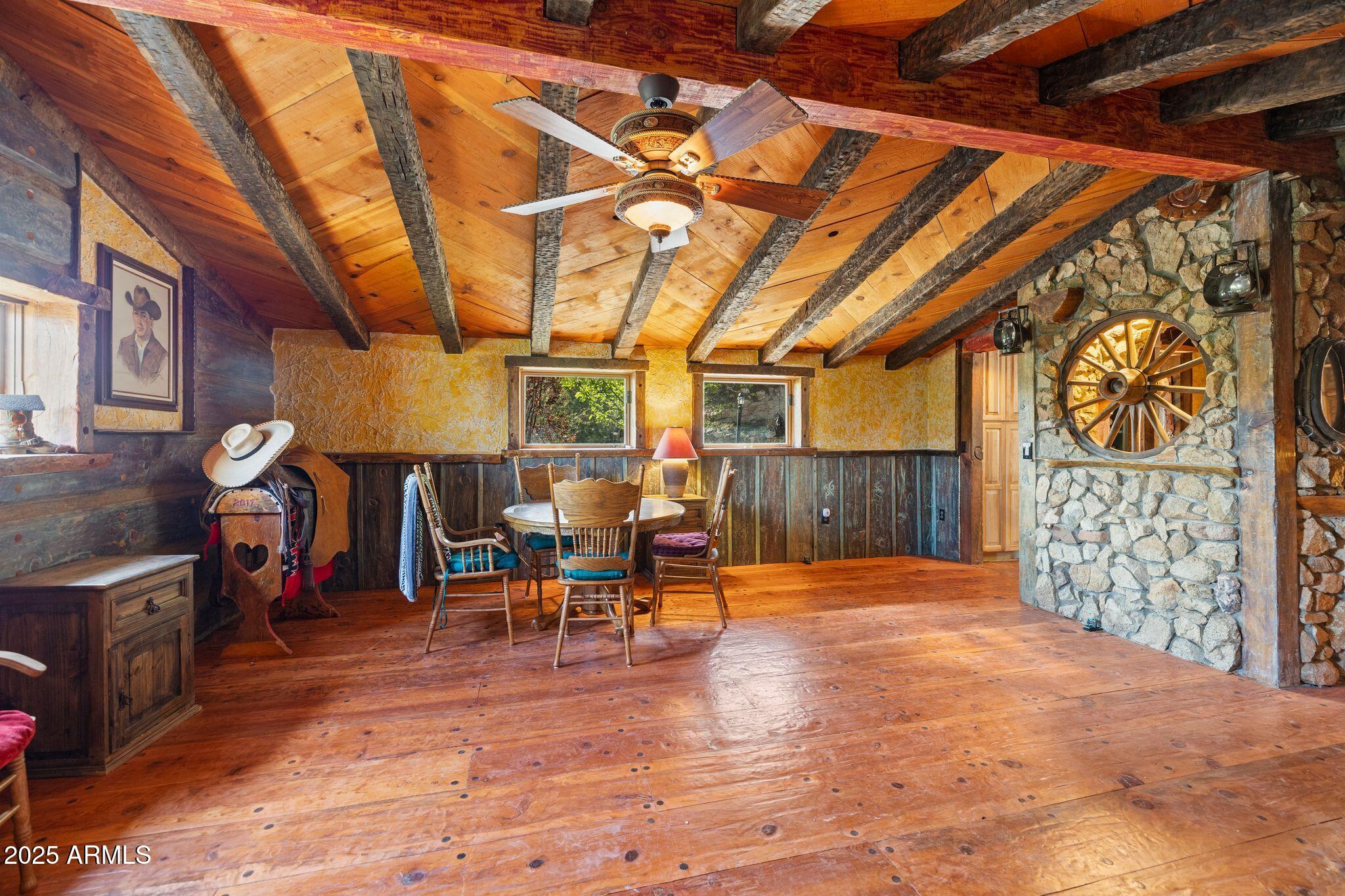 26580 E Tarantula Trail