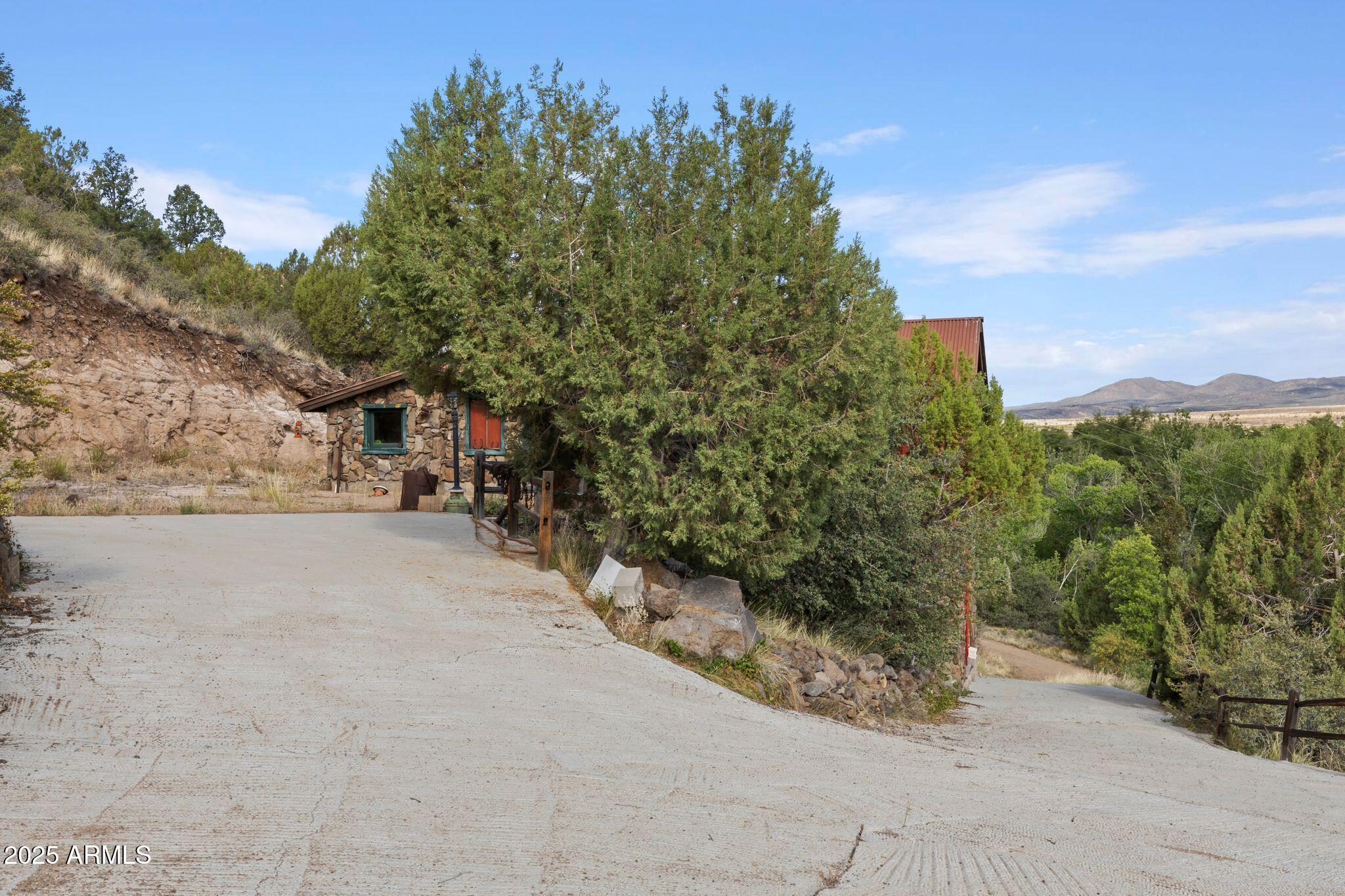 26580 E Tarantula Trail