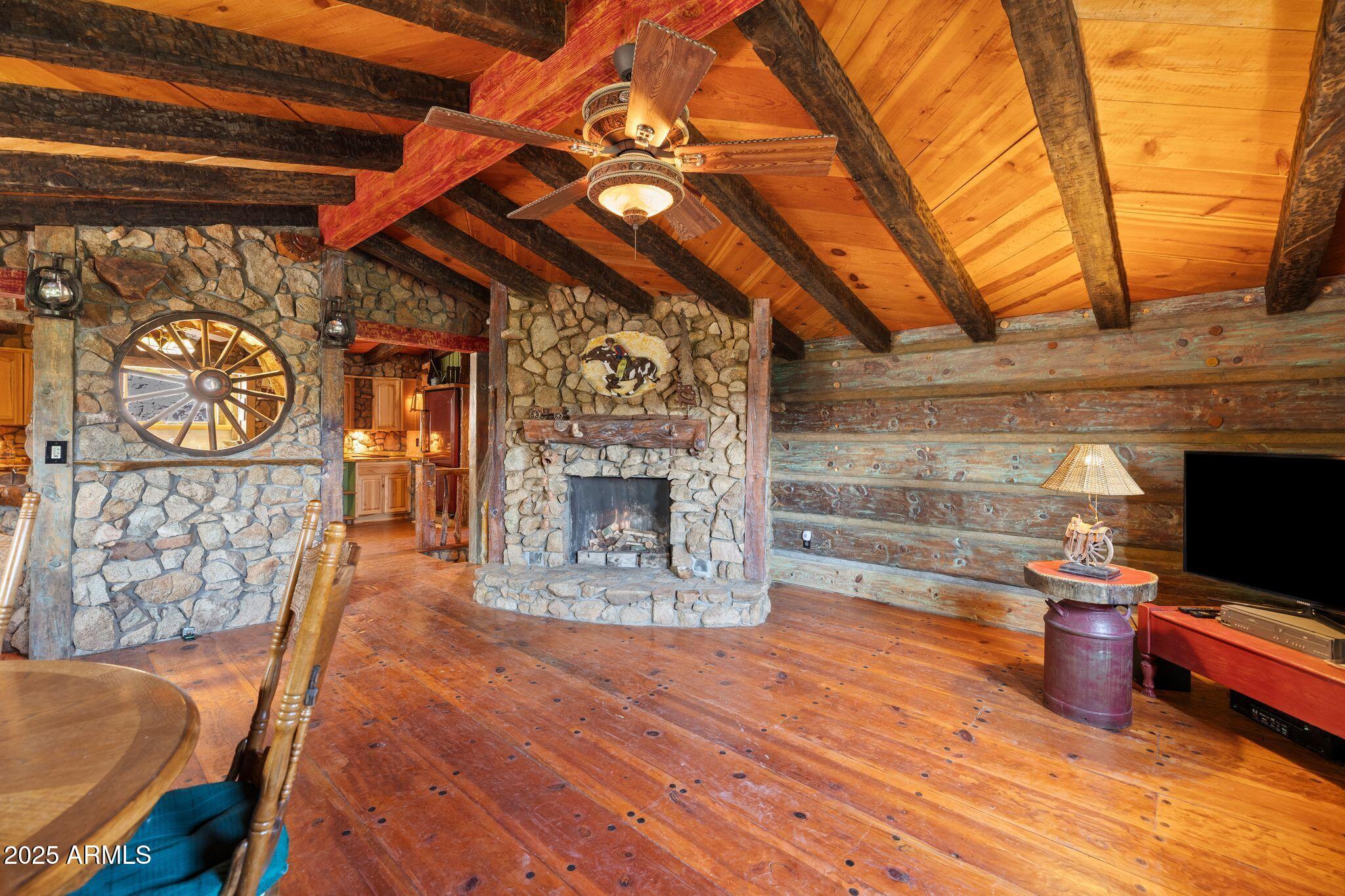 26580 E Tarantula Trail