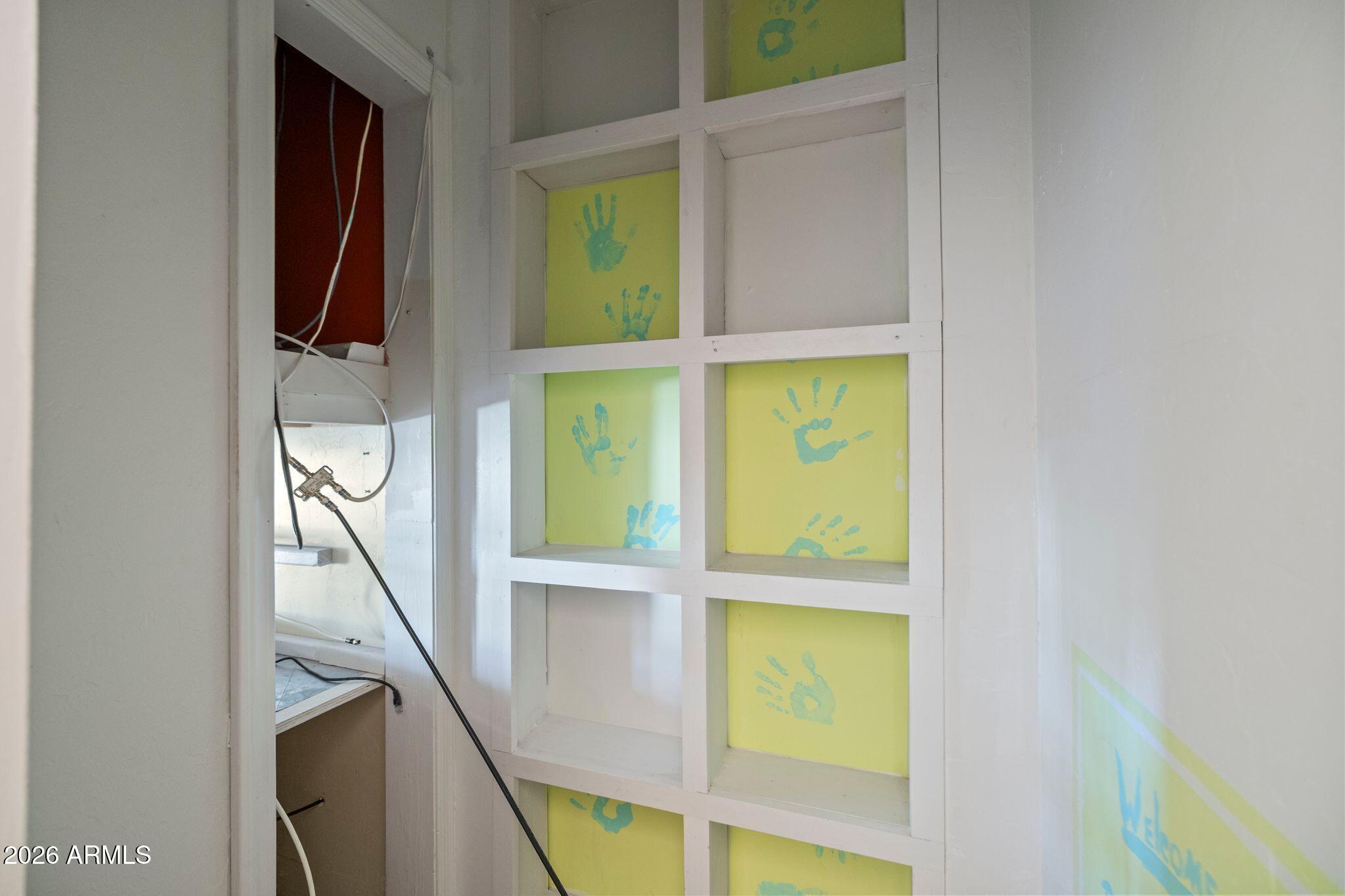 117 N EQUESTRIAN Way