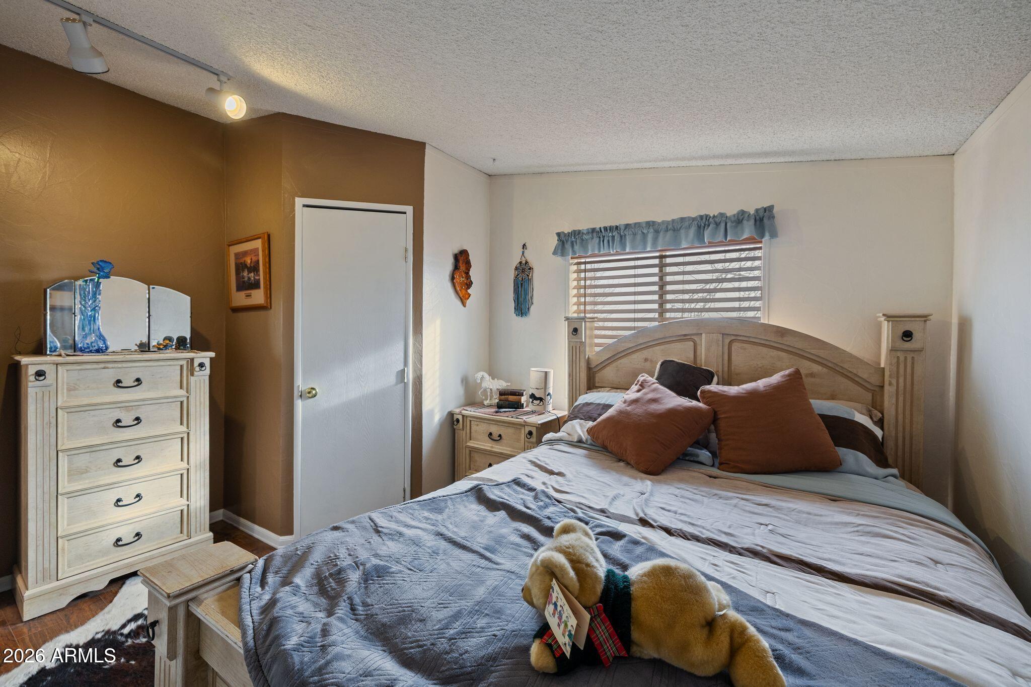 1310 COTTONWOOD Lane