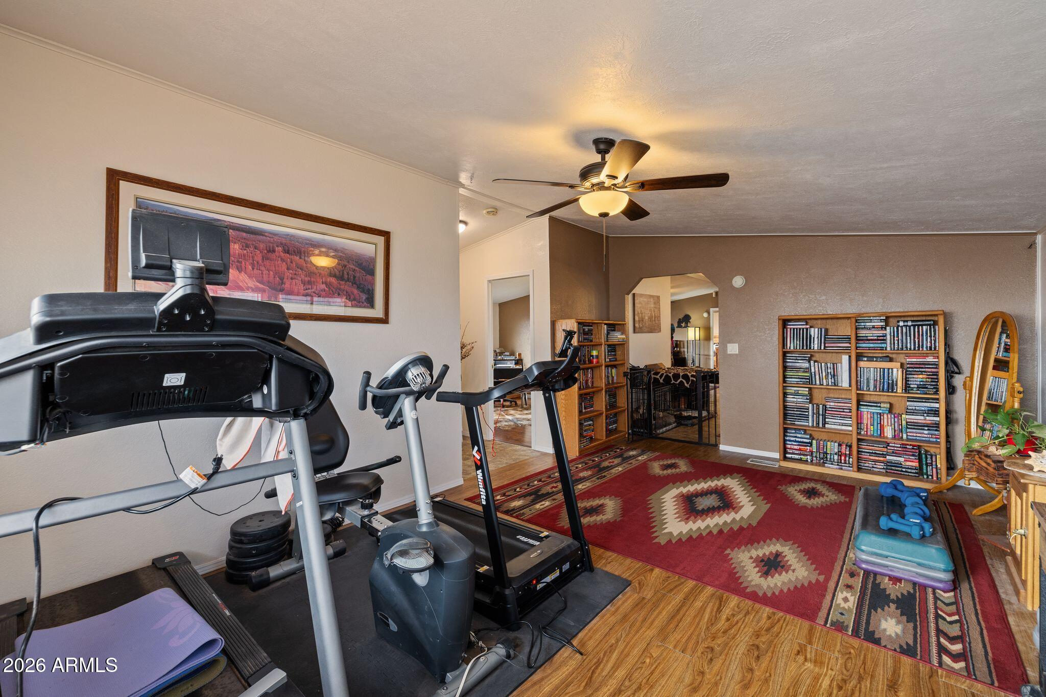 1310 COTTONWOOD Lane