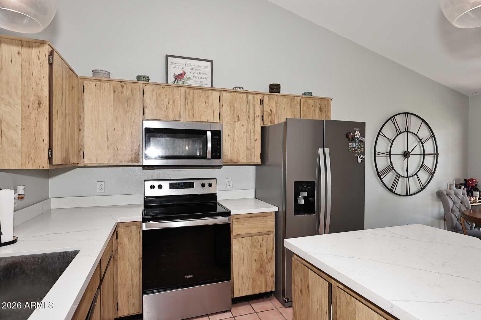 1721 E SANDRA Terrace