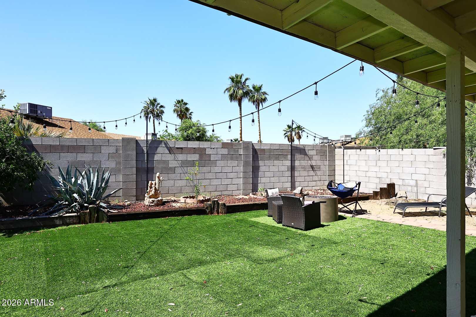 1721 E SANDRA Terrace