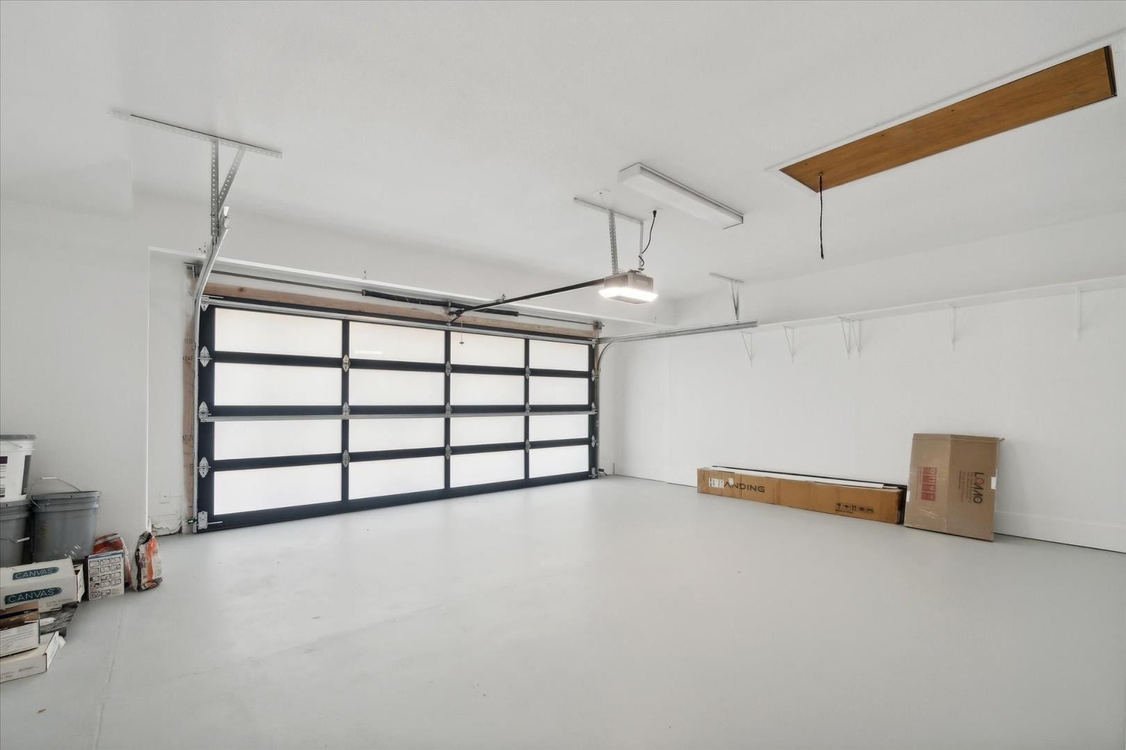 8525 E Clarendon Avenue