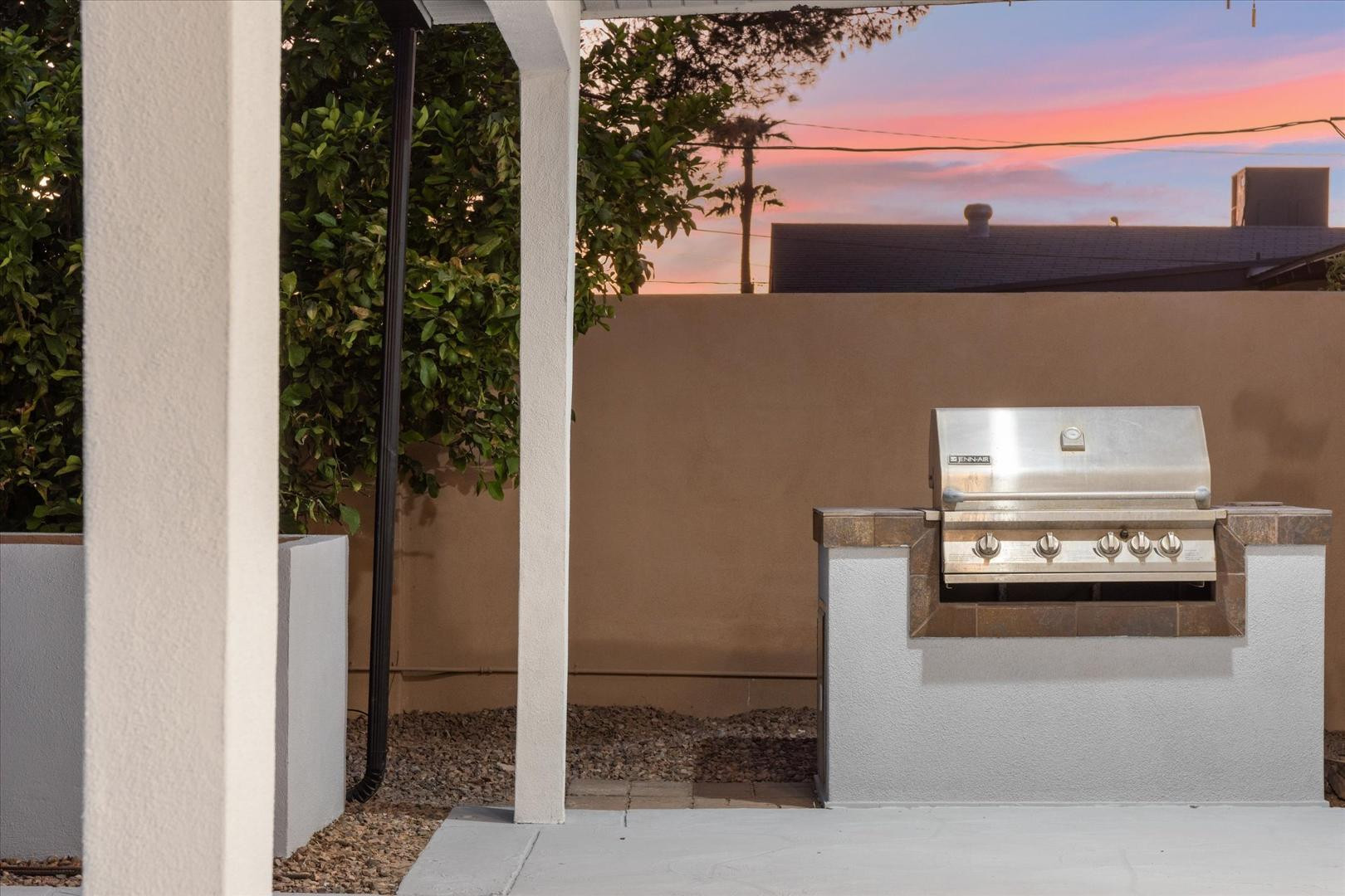 8525 E Clarendon Avenue