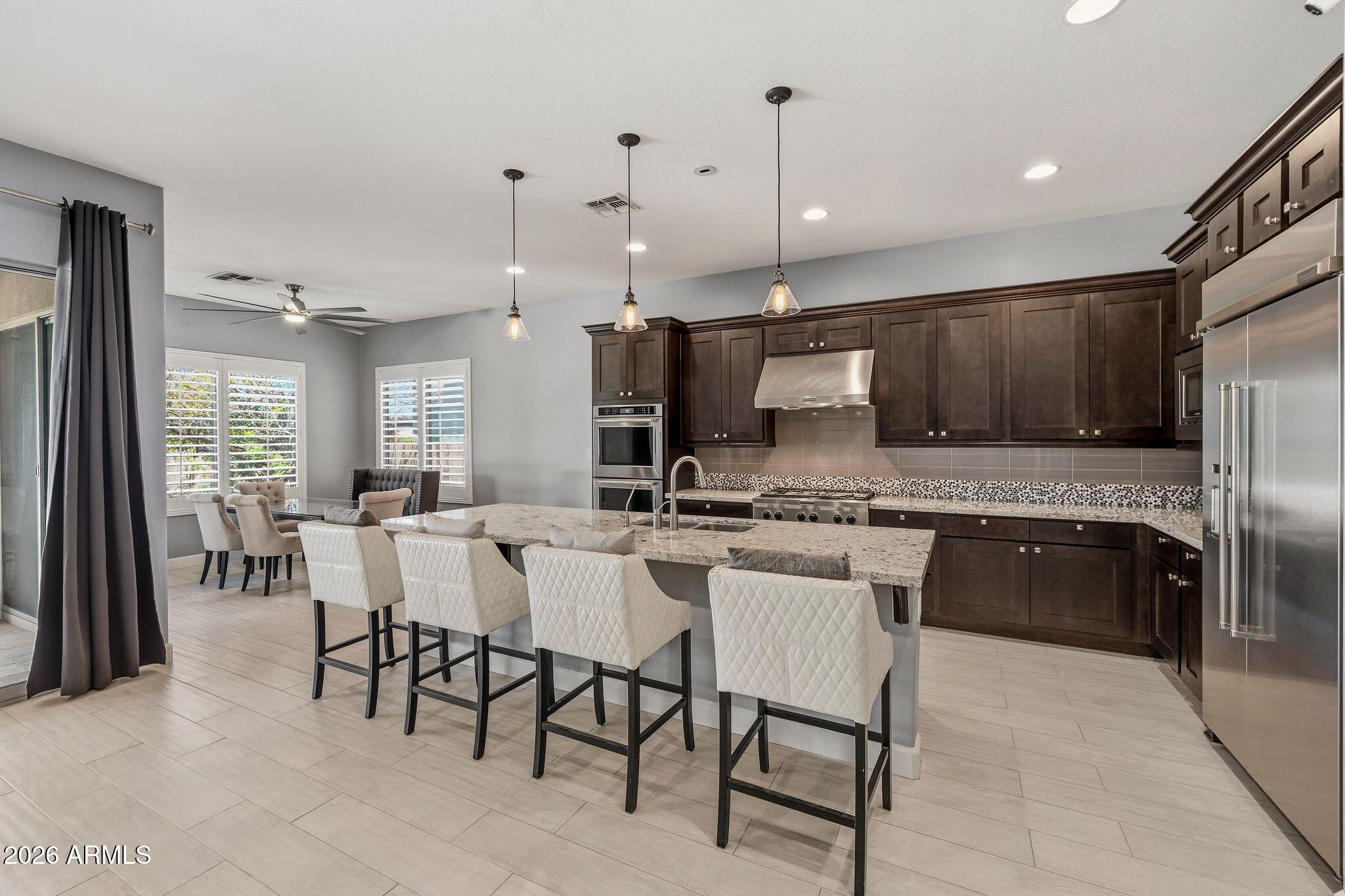 5519 E WINDSTONE Trail