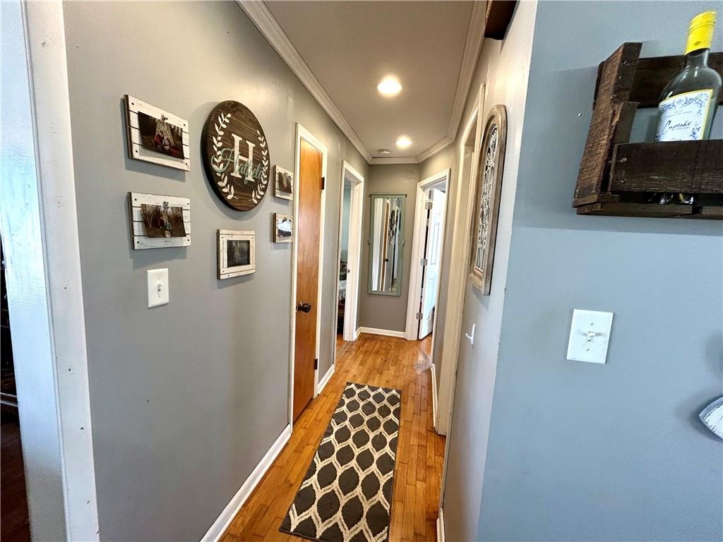 211 WALNUT Street