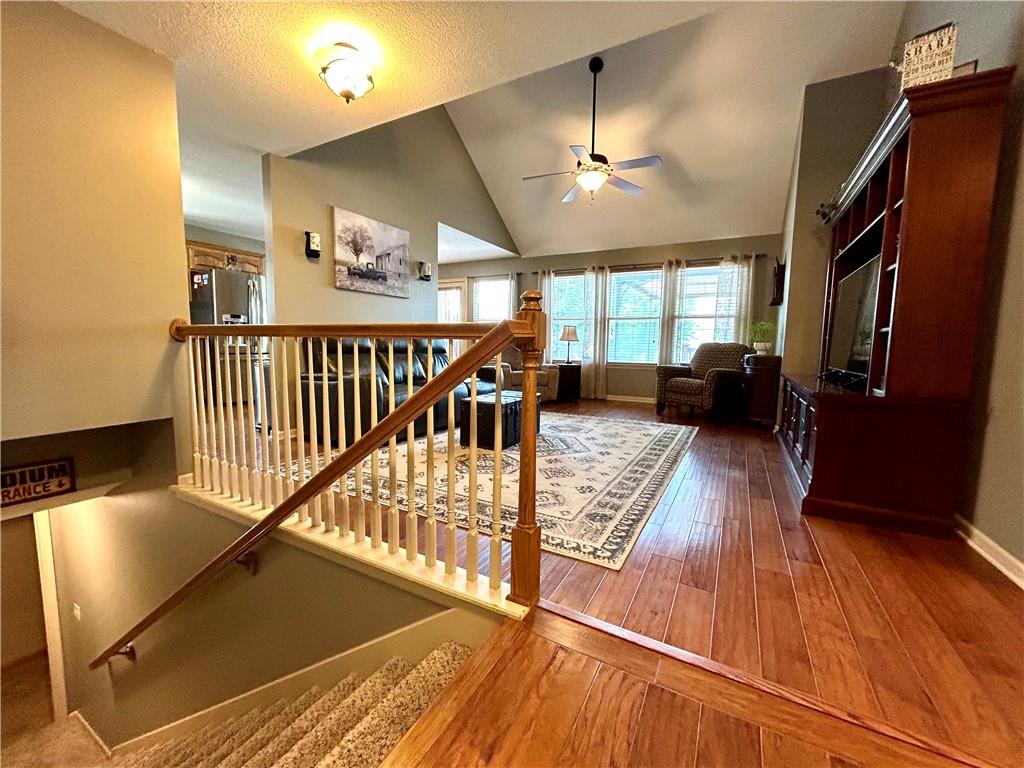 513 E Cheyenne Street