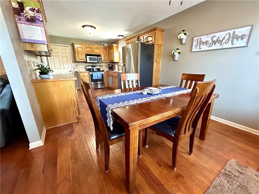 513 E Cheyenne Street