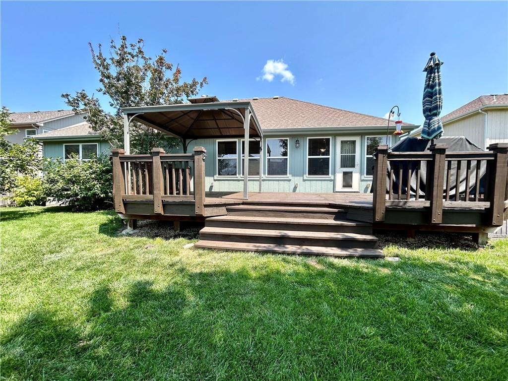 513 E Cheyenne Street