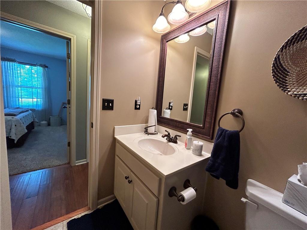 513 E Cheyenne Street