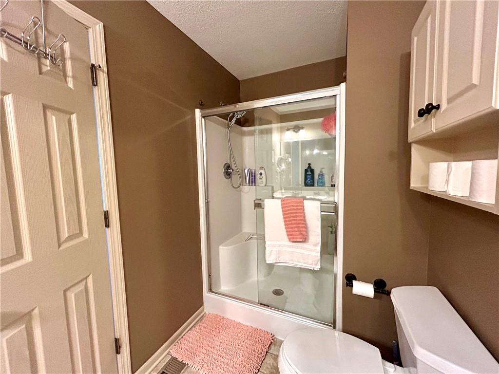 513 E Cheyenne Street