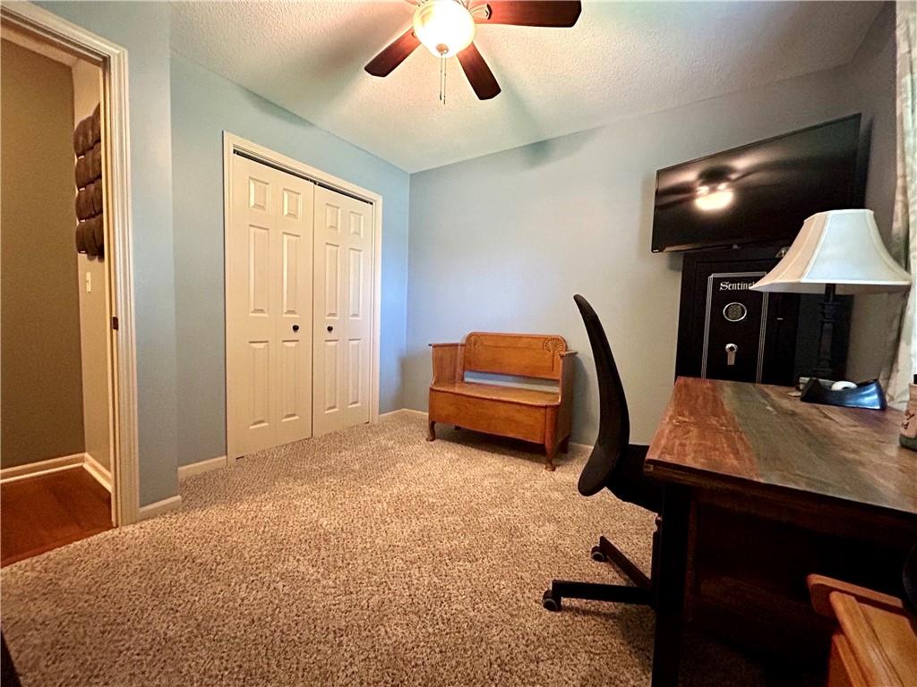 513 E Cheyenne Street