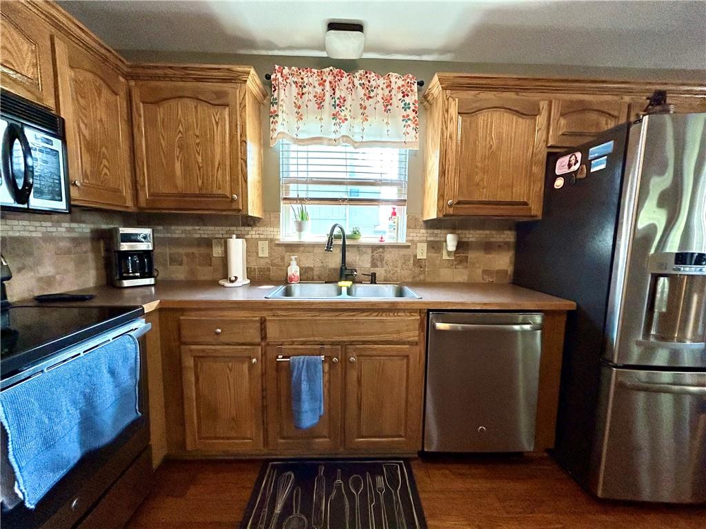 513 E Cheyenne Street