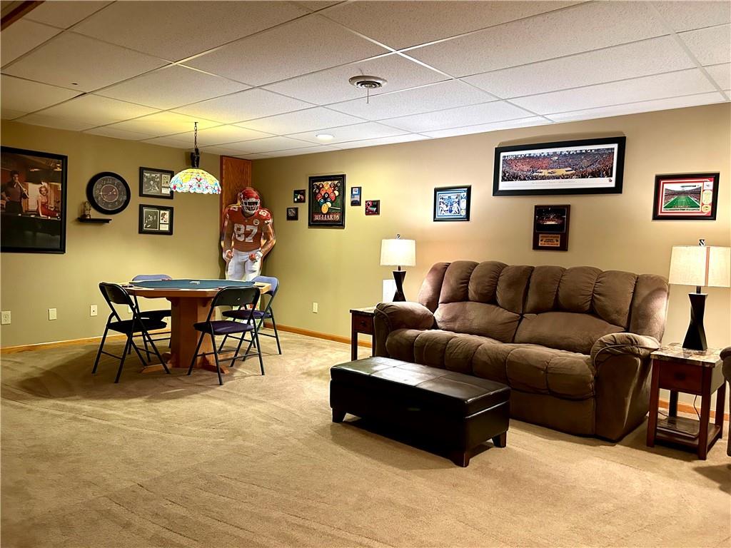 513 E Cheyenne Street