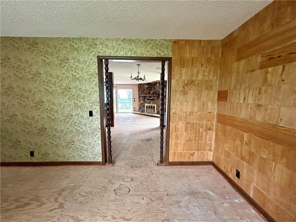 19121 E 500 Road