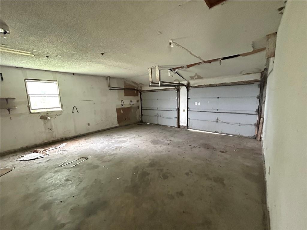 19121 E 500 Road